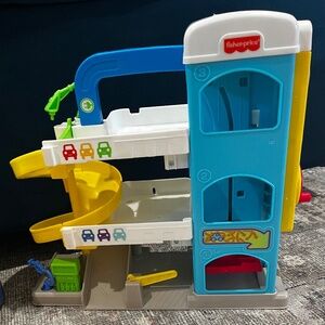 Fisher Price Little People Helpful Neighbors Garage